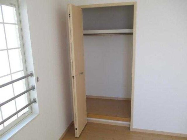 レッド・リーブスIIIの物件内観写真